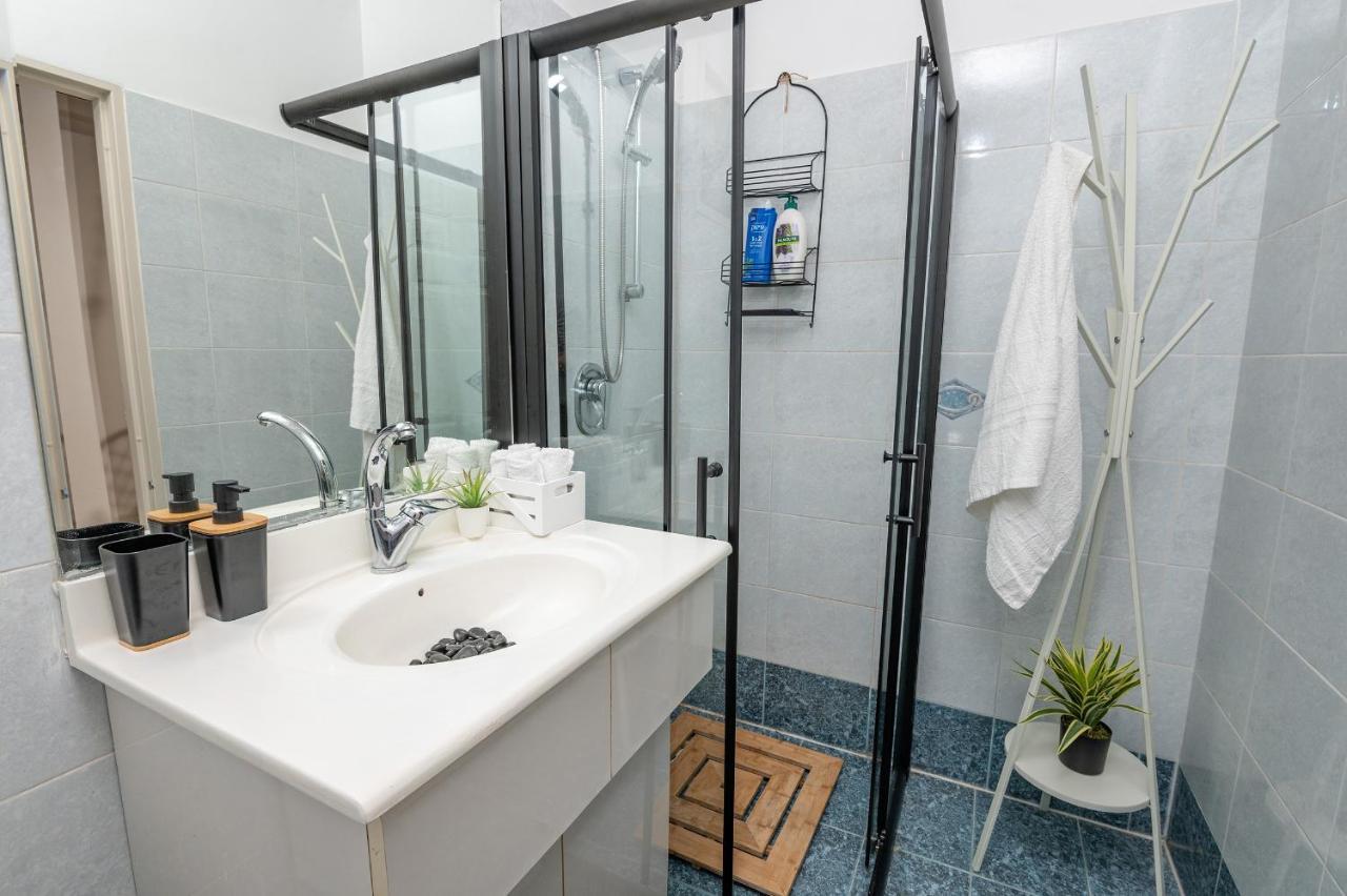 Day And Night -יום ולילה Apartment Eilat Ngoại thất bức ảnh
